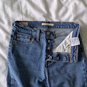 Levi's Premium wedgie straight legged jeans 26Wx27L